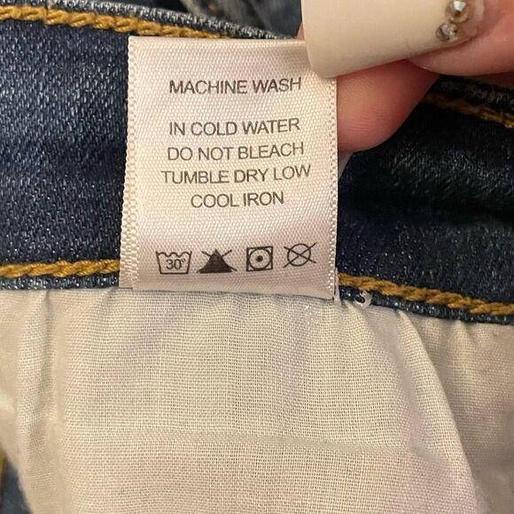 Judy Blue Distressed Relaxed Fit Stretch Jeans Size 7/28 - Picture 8 of 8